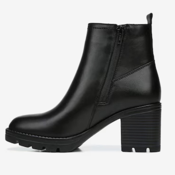 Naturalizer $149 Verney Leather Black Bootie Block Rubber Heel Shoes Size 11 New - Picture 3 of 11